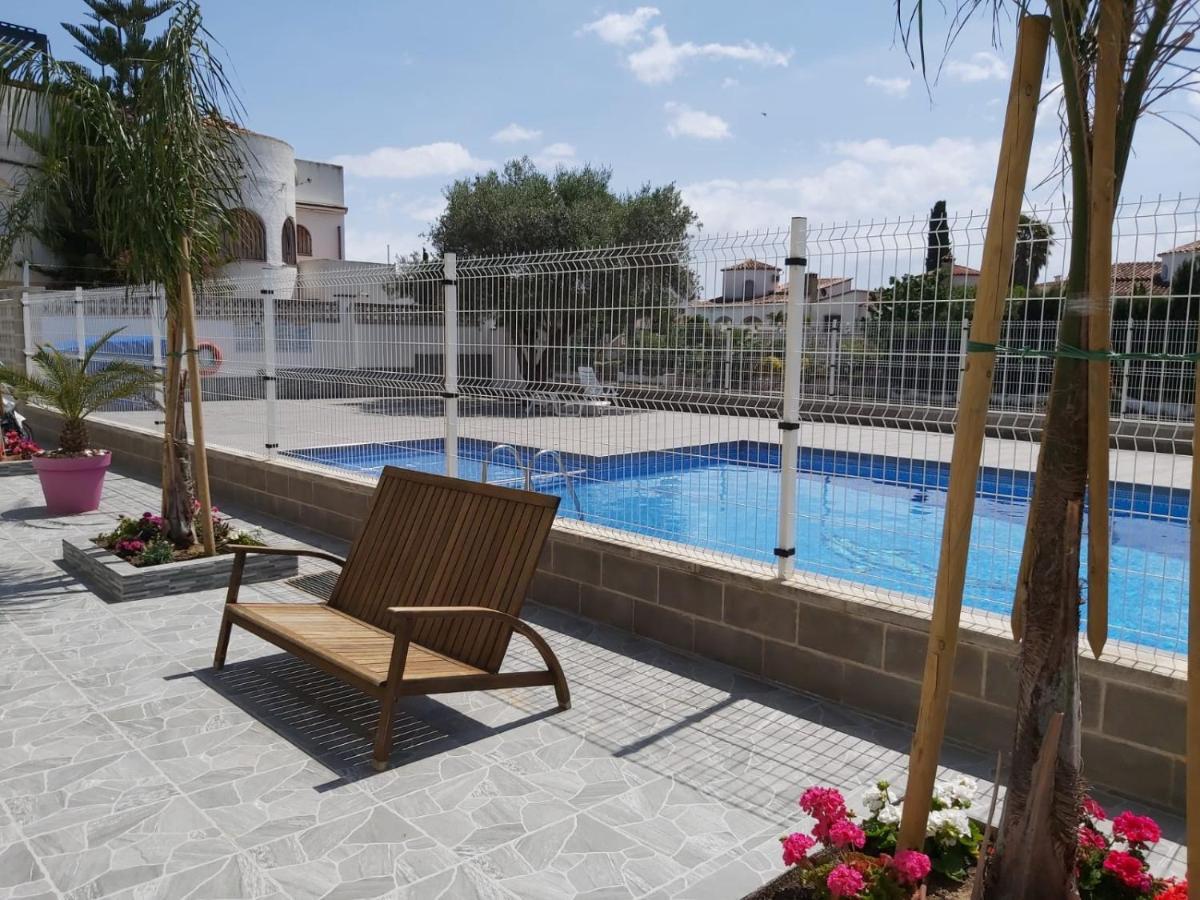 VALIRA 14 EmpuriaRent Apartment Empuriabrava Exterior foto
