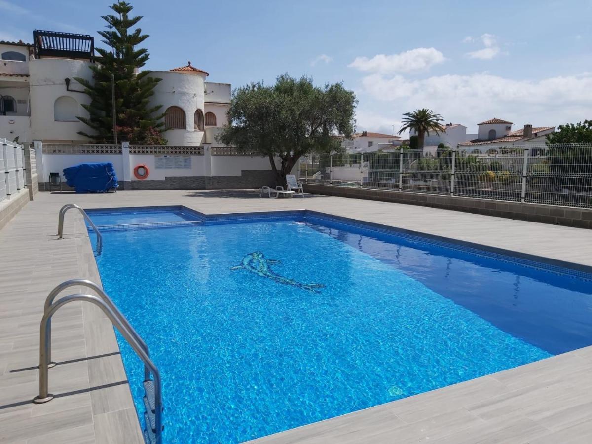 VALIRA 14 EmpuriaRent Apartment Empuriabrava Exterior foto